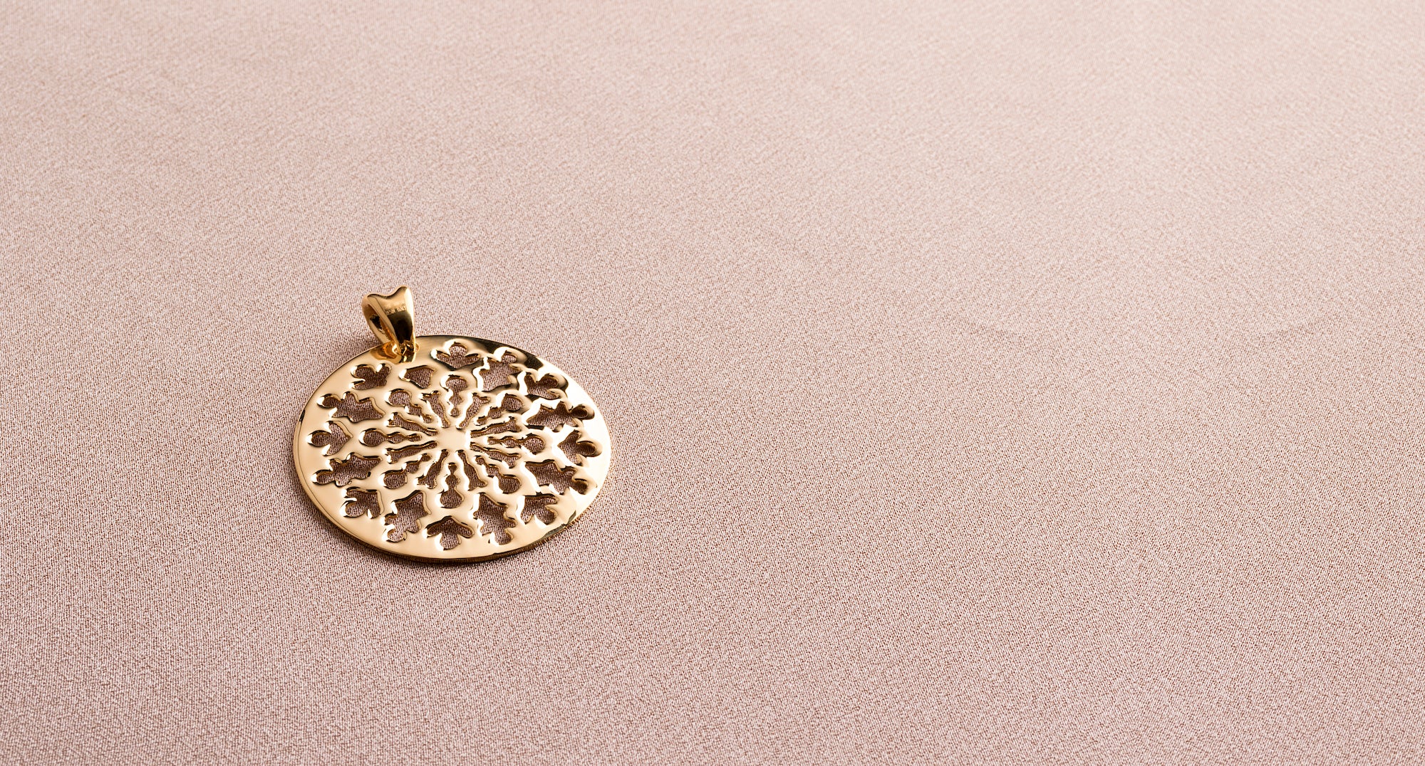 PENDANTS